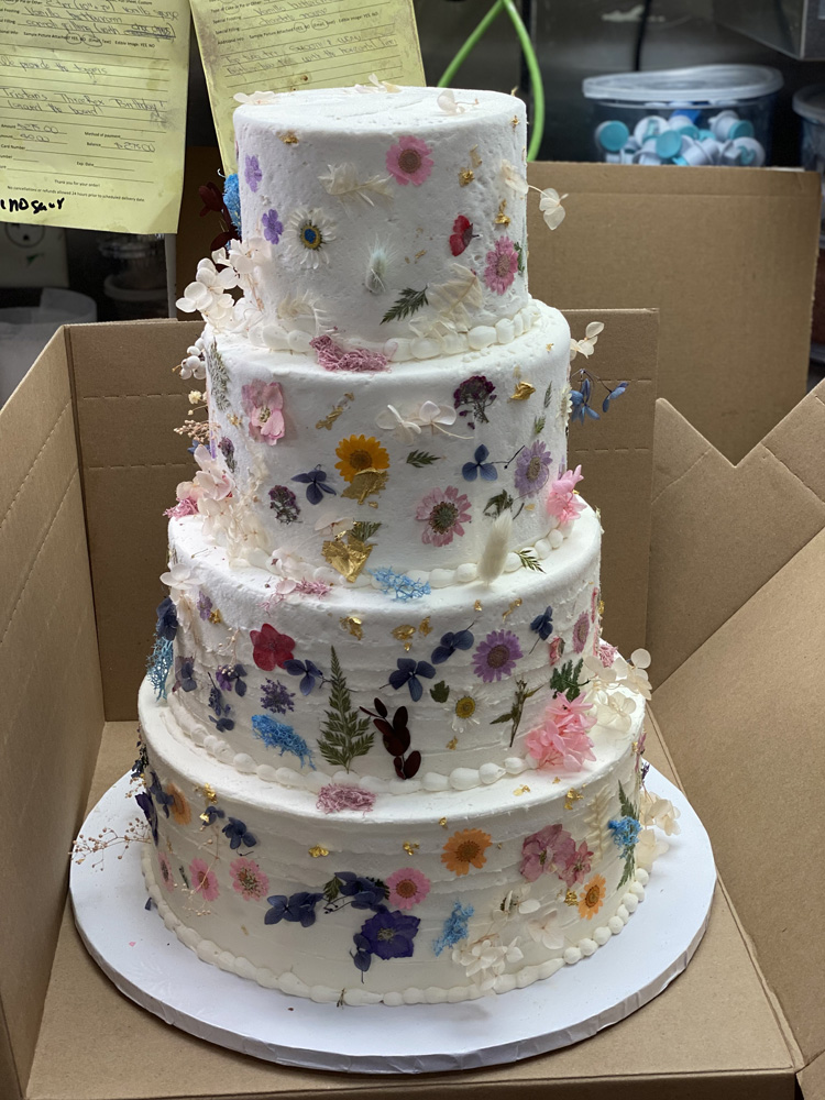 Large Flower Cake Large Flower Cake